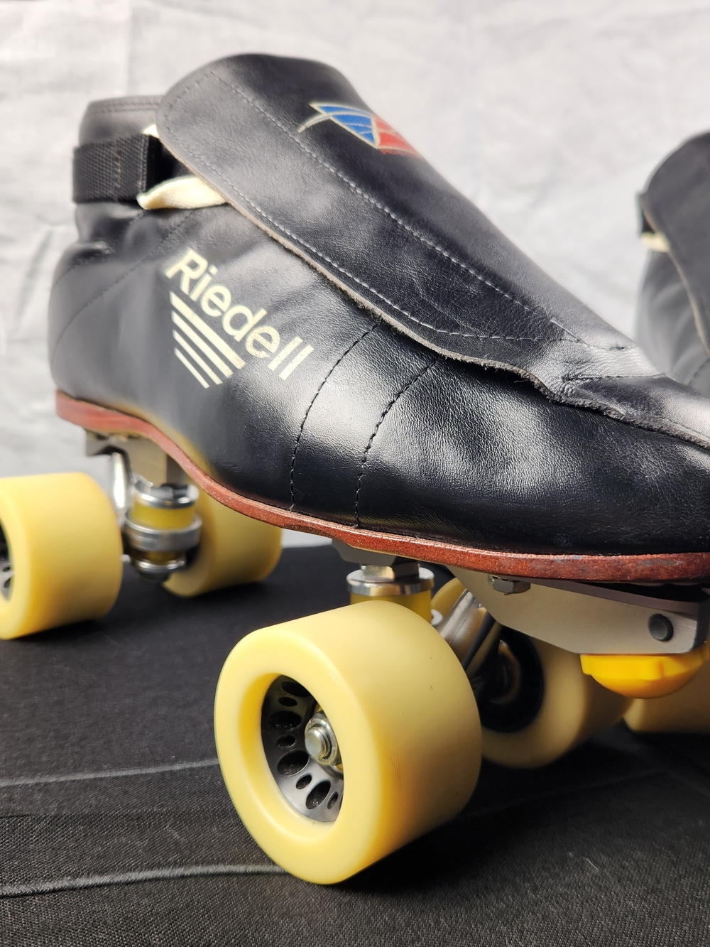 Riedell 395 Black Roller Skates Men's Size 11